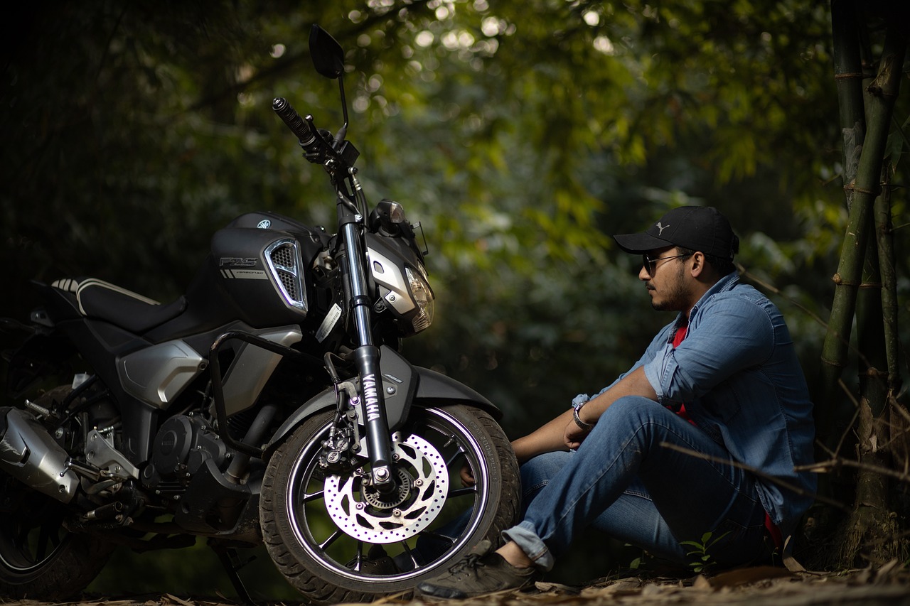 motorbike, nature, motorcycle-6825175.jpg